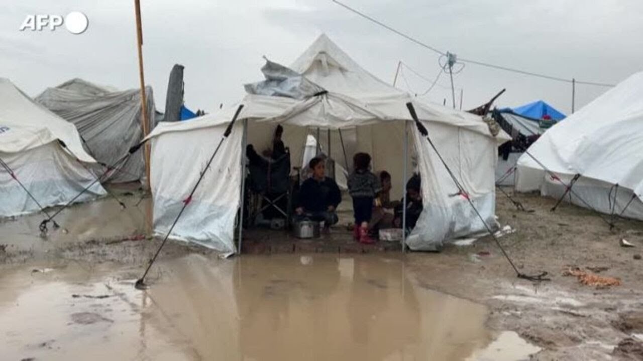 Allagate Gaza City e il campo profughi Al-Zawaida per le forti piogge