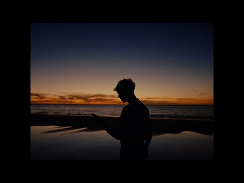 Léman - Tes Yeux-Phares (Visualizer)