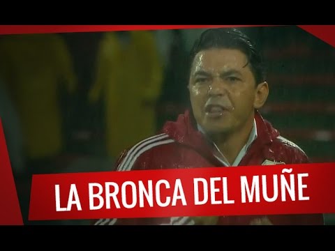 La bronca del Muñeco en Medellín