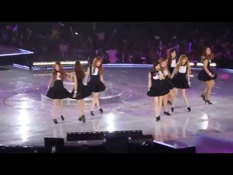[HD] Fancam KCON 2014 Girl's Generation SNSD performance Mr Mr 140810
