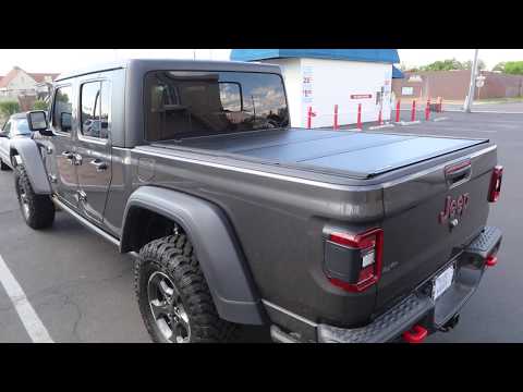 Jeep Gladiator Hard Folding Truck Bed Cover