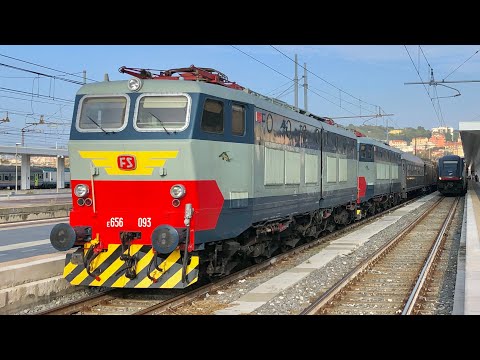 IL TRENO STORICO DEL "MILITE IGNOTO 2022" IN SOSTA ALLA STAZIONE DI ANCONA!