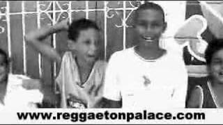 Tito Flow - El Chamakito tiene lo de'l Reggaetonpalace.com
