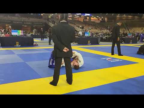 IBJJF Pans Master 1 Brown Belt Middle Quarter Final