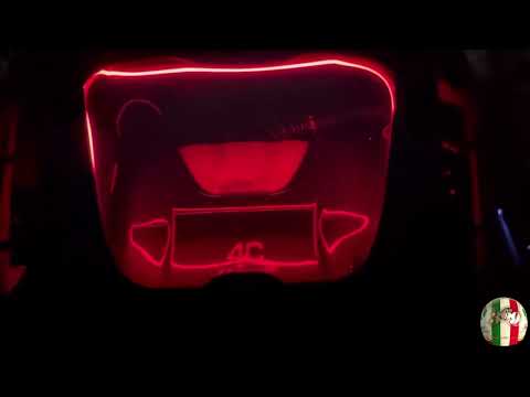 Alfa Romeo 4C Iluminacion LED interior… ¿A favor o en contra?