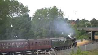 preview picture of video 'Dorset Coast Express No: 34046 Braunton passing through Redbridge Station 14/08/13'