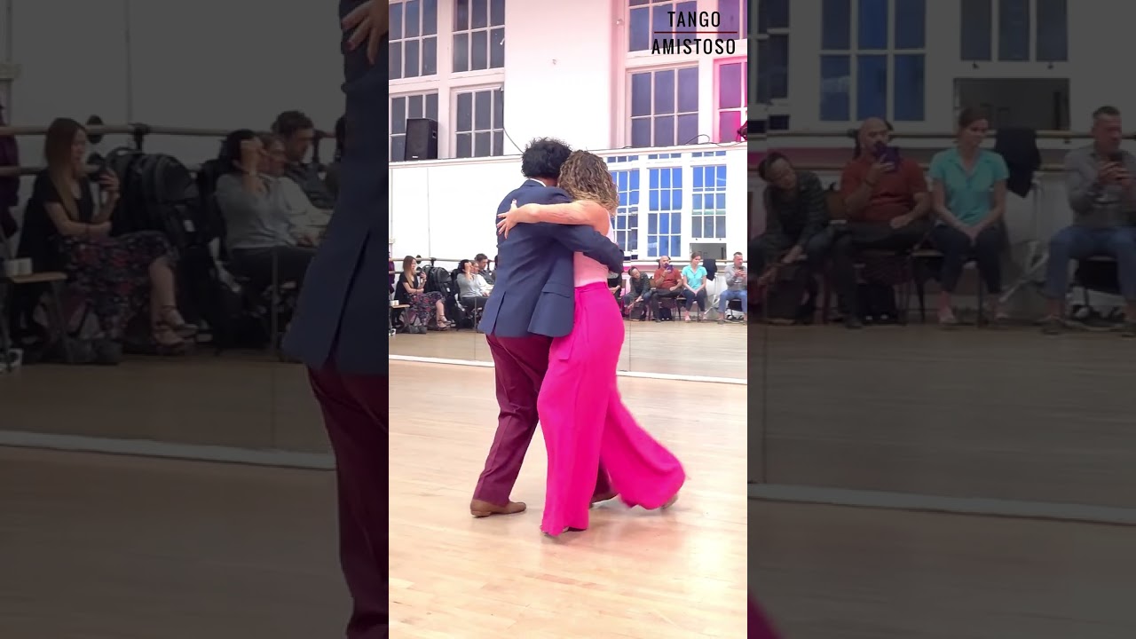 Tango World Champion Bruna Estellita in London 😍😍😍