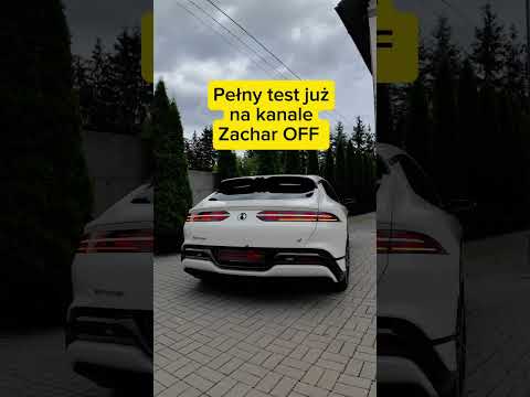 Jazda bokiem i drift w miejscu - mokry sen inżyniera