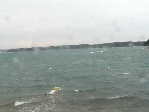 Potopljene ribarice u Premanturi