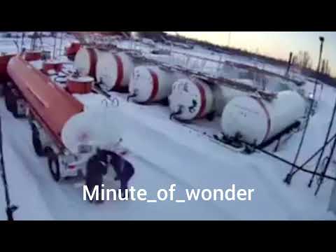 A Risky Decision at the Refinery: When a Lighter Led to Disaster! @Minute_of_wonder