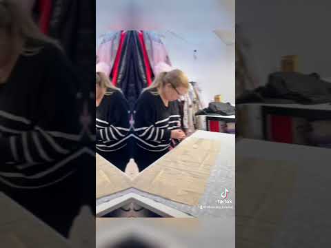 Play Video Youtube Video