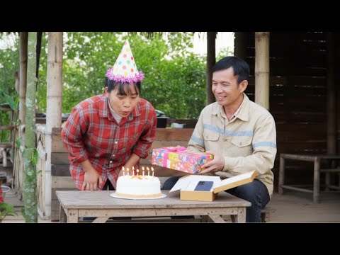 Happy Birthday Huyen | De Surprises Her With an Emotional Gift