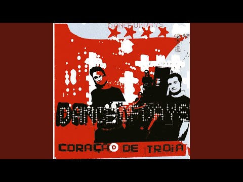 Macaco Com Navalha - Dance of Days