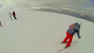 preview picture of video 'Transalpina Ski Resort, (Statiunea Voineasa -Vidra) 17 martie 2013 - Irina Nicoleta'