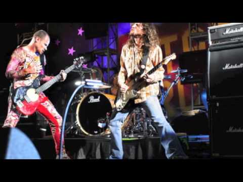 Red Hot Chili Peppers Last Jam With John 2007