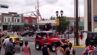 preview picture of video 'Puerto Rican Parade Vineland, NJ 2013 Cars, Jeeps, and Bikes Cruising'