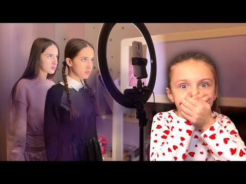 AURORA BECAME WEDNESDAY ADDAMS AFTER TIKTOKING HER DANCE 😨