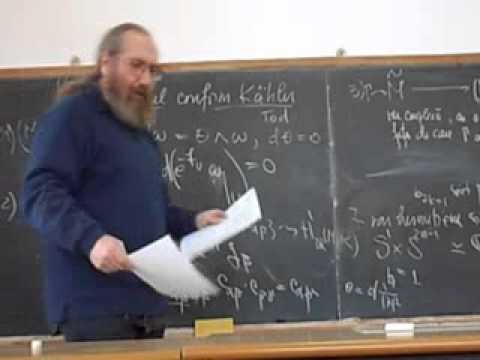 Varietati local conform Kaehler - Liviu Ornea