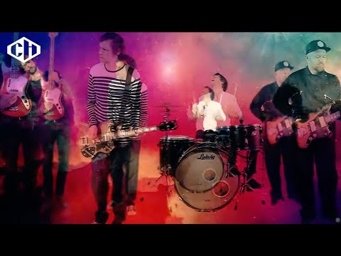 PICTURES - Rockets (Official Music Video)