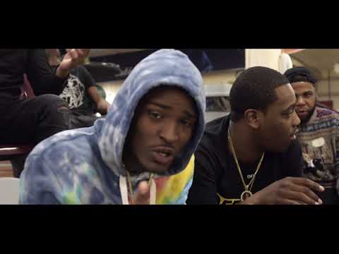 Moncler Mellz - Rags 2 Riches