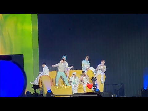 211127 - FANCAM - Boy With Luv - BTS PTD Day 1 @ SOFI - 4K 직캠
