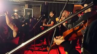 Download lagu Lelaki,Bekerja & Kemaki ~ The Working Class Symphony mp3