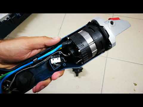 Bosch GWS 18V-15 C, LB be akumuliatoriaus ir kroviklio video