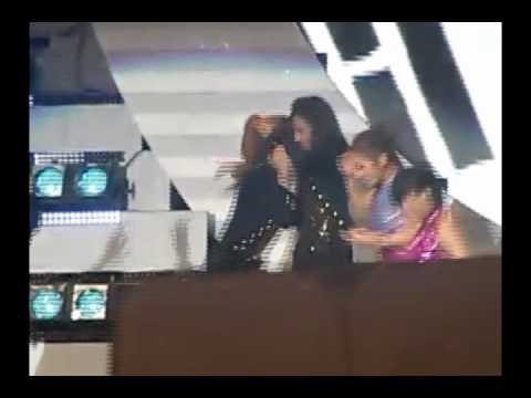 [100522] SNSD Yulsic 율싴 Fancam Moment #51 - Protect me, Kwon Seobang (Dream Concert)