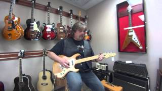 Video thumbnail for G-Sharp Guitars - 1980's Peavey T30     031 by G-Sharp Guitars