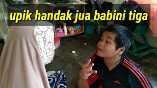 Download lagu Video lucu Banjar, Upik mau juga mp3