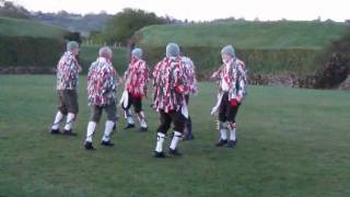 preview picture of video 'Upton Stick Dance - The ISCA MORRISMEN'