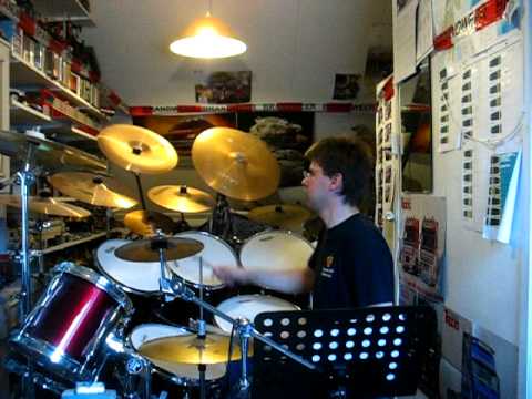 mike oldfield fet. jon anderson shine 2.AVI