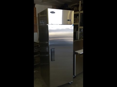 Demonstration of the atosa mbf8004 commercial refrigerator