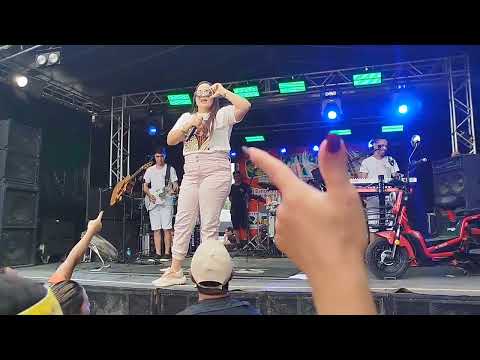 Rafa Alyce em Mandurí de Santa Maria do Cambucá -PE 