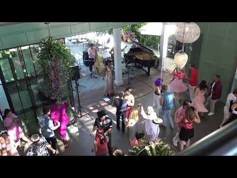 WHAT MAKES YOU SO COLD, by Tammi Savoy, At Viva Los Angeles