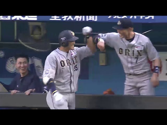 2回表 バファローズT-岡田が豪快バックスクリーン弾!! 今季10号ソロで2-0!! 2014/6/27 M-Bs