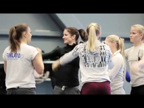 Naisten cheermaajoukkue 2016 osa 1