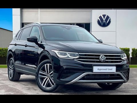 Approved Used Volkswagen Tiguan Allspace 2.0TDI Elegance in Black - DA73HWO - Wrexham Volkswagen