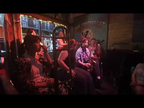 New Orleans - Spotted Cat 2024 - Shake 'EmUp Jazz Band