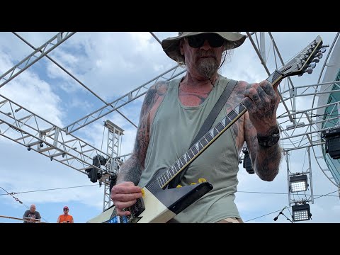 Chris Holmes-blind in Texas-monsters of rock cruise 2023