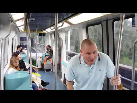 Paul Hunn "Theburperking" Letting rip on the metro