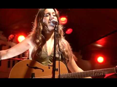 MONIQUE KESSOUS "Vento Me Traz"