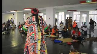 Download lagu Ubothi Molo w/ Mam Dondolo mp3 Download lagu Ubothi Molo w/ Mam Dondolo mp3