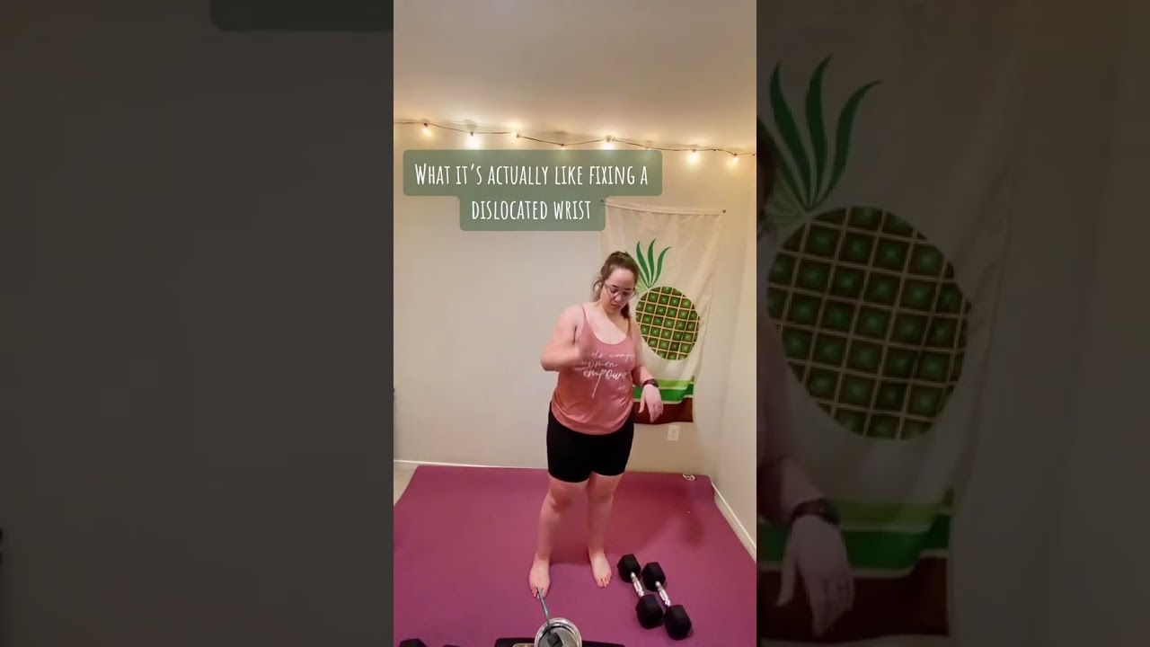 Bopping my wrist back in - video thumbnail