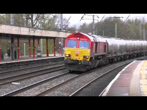 66114 4m00 Mossend - Clitheroe Castle Cement Tanks, 29th April 2016