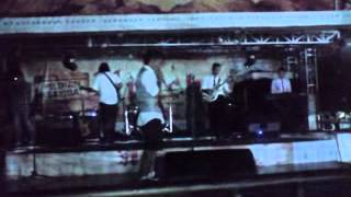 Air poetih  (rentak 106)