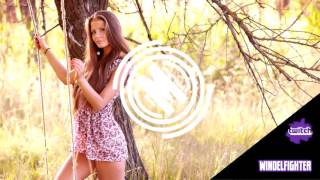 SomethingALaMode - 5AM (LaTourette Remix)