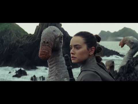 Star Wars: The Last Jedi (2017): Luke Skywalker Obtaining Green Milk Full Scene [Full HD 1080p]
