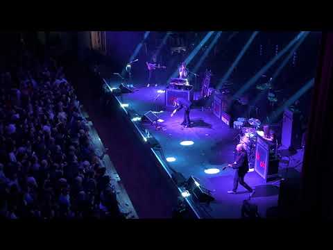 Outsiders by Franz Ferdinand live from MGM Music Hall at Fenway, Boston, MA on June 8, 2023