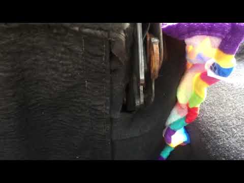 2006 JEEP WRANGLER how to fold down back seat